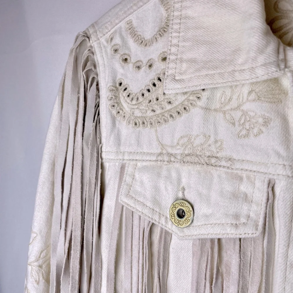 Scully Western Style Cream Jean Jacket with Suede Fringe - Picture 2 of 9